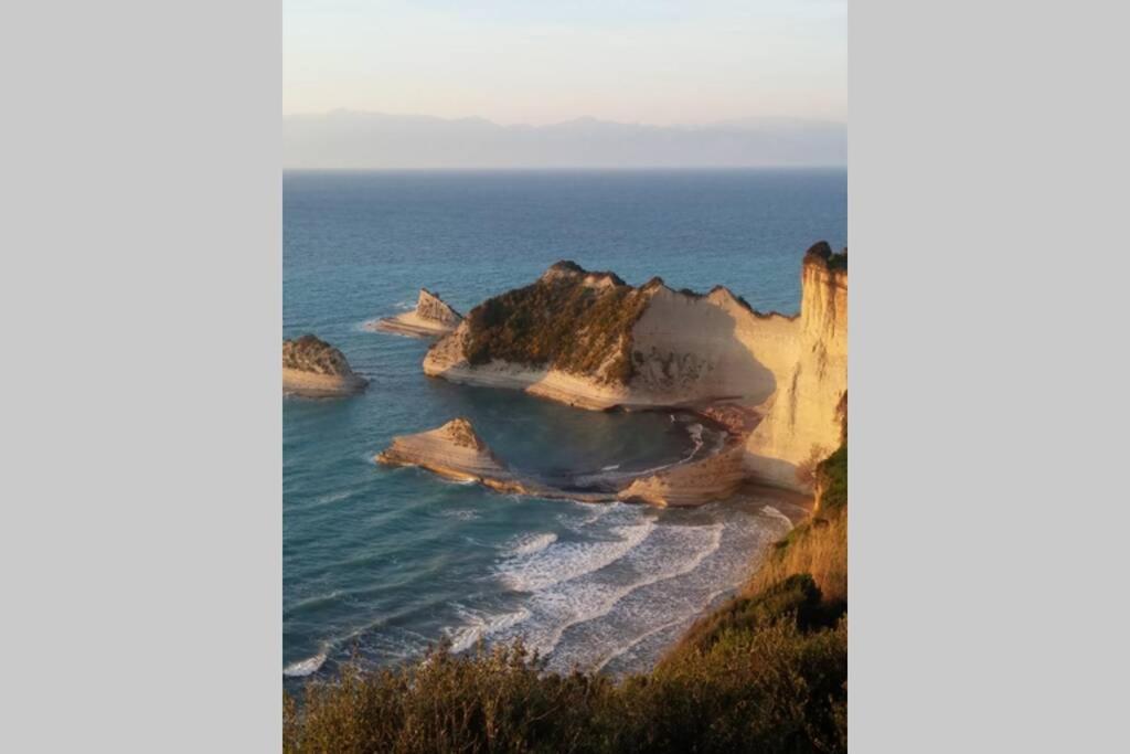 Corfu Tramezzo Designer'S House Villa Bastounion Eksteriør billede